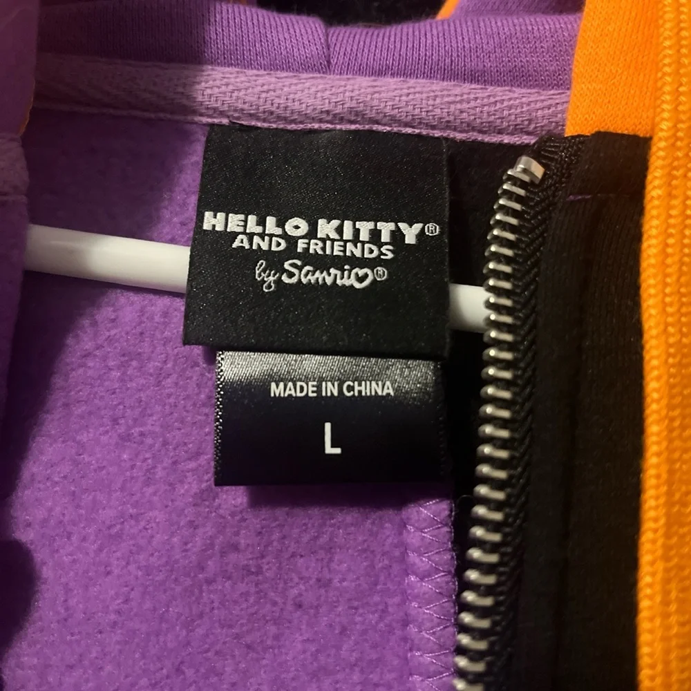 Halloween Hello Kitty Hot Topic Jacket - Picture 2 of 2